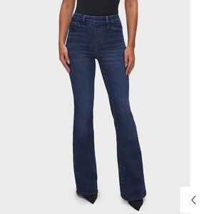 Good American Pull-on Flare Jeans size Small NWT Indigo 491